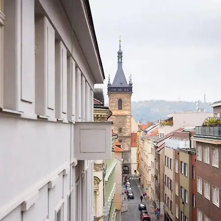 Beautiful Flat In Center With Balcony Apartment *