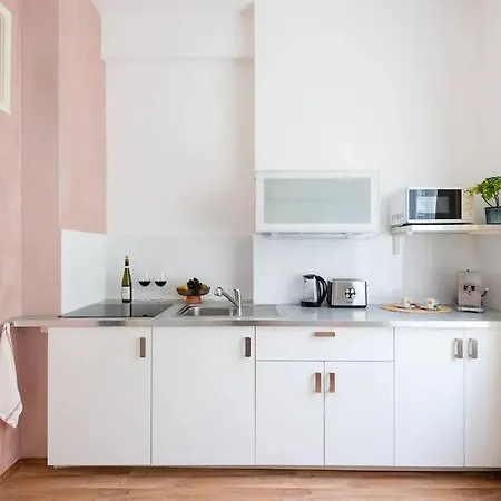 Apartment Beautiful Flat In Center With Balcony