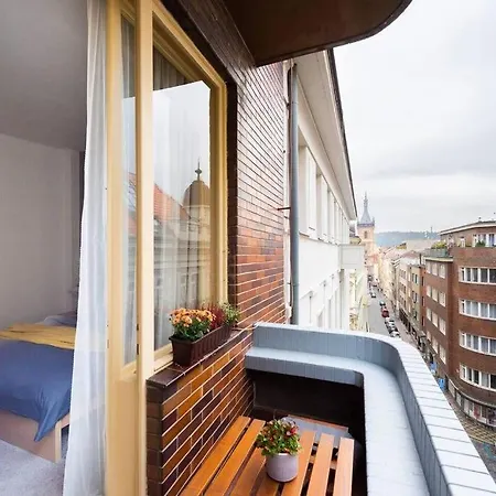 Beautiful Flat In Center With Balcony